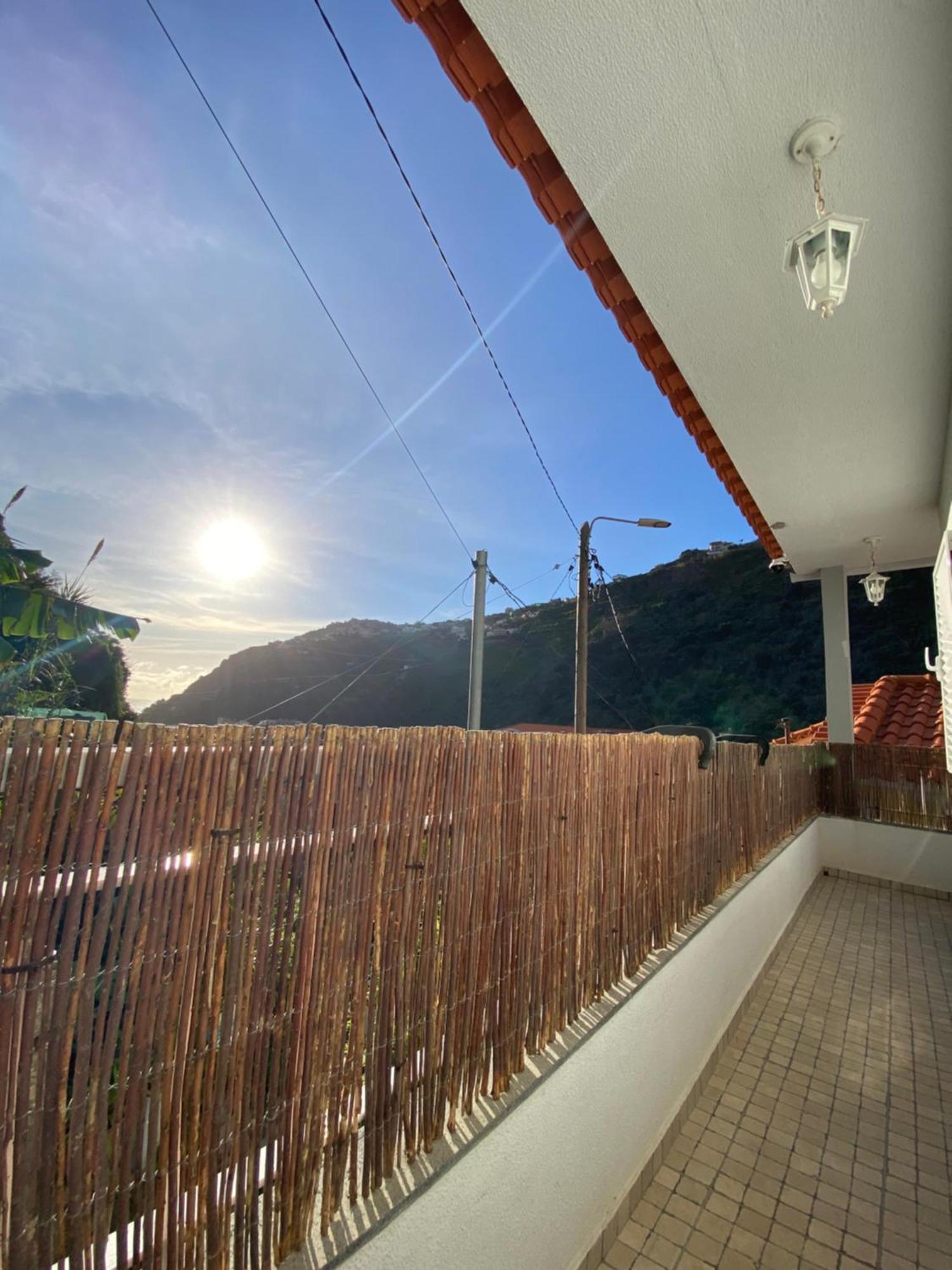 2 Bed Room Apartment , Sea View, 10 Minutes Walk To The Beach Ribeira Brava Bagian luar foto